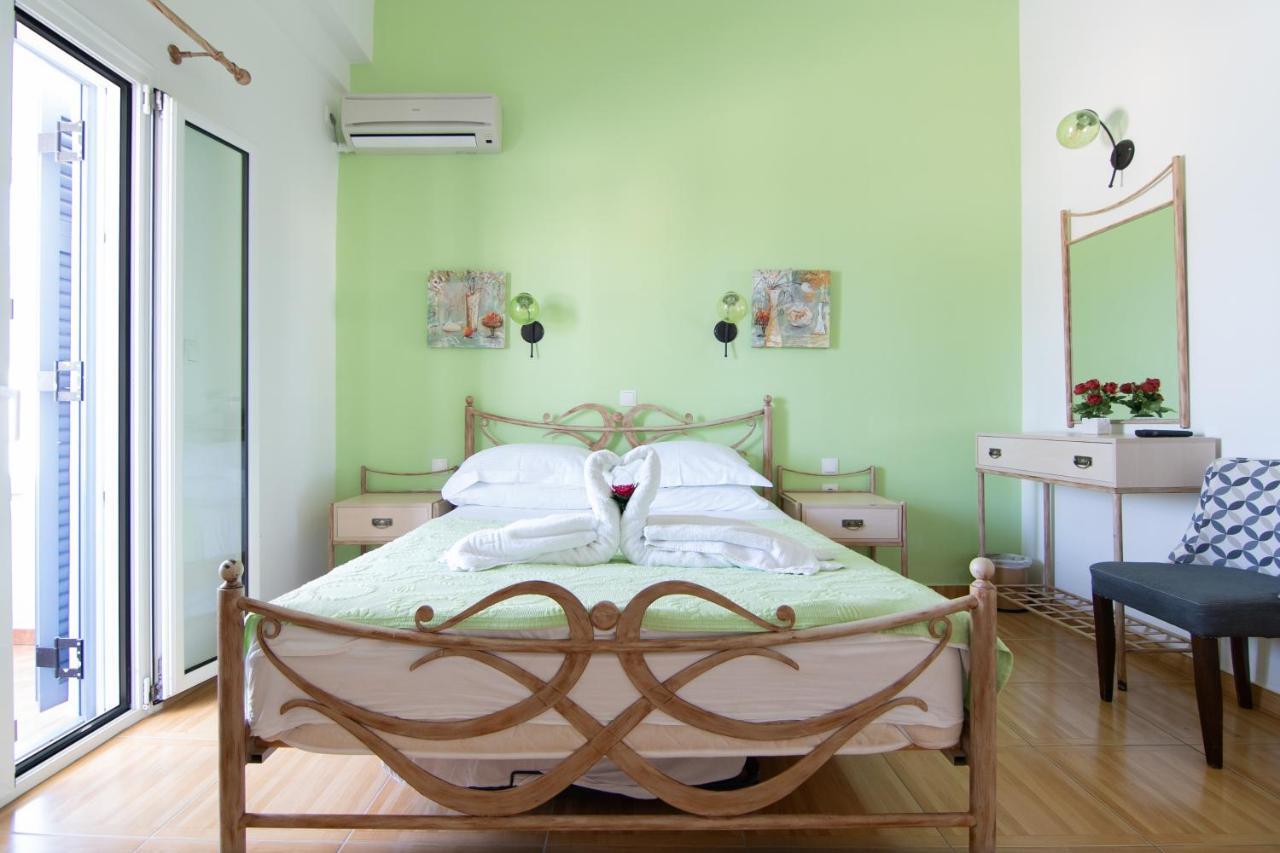 Coralli Rooms & Restaurant Елафонісос Екстер'єр фото