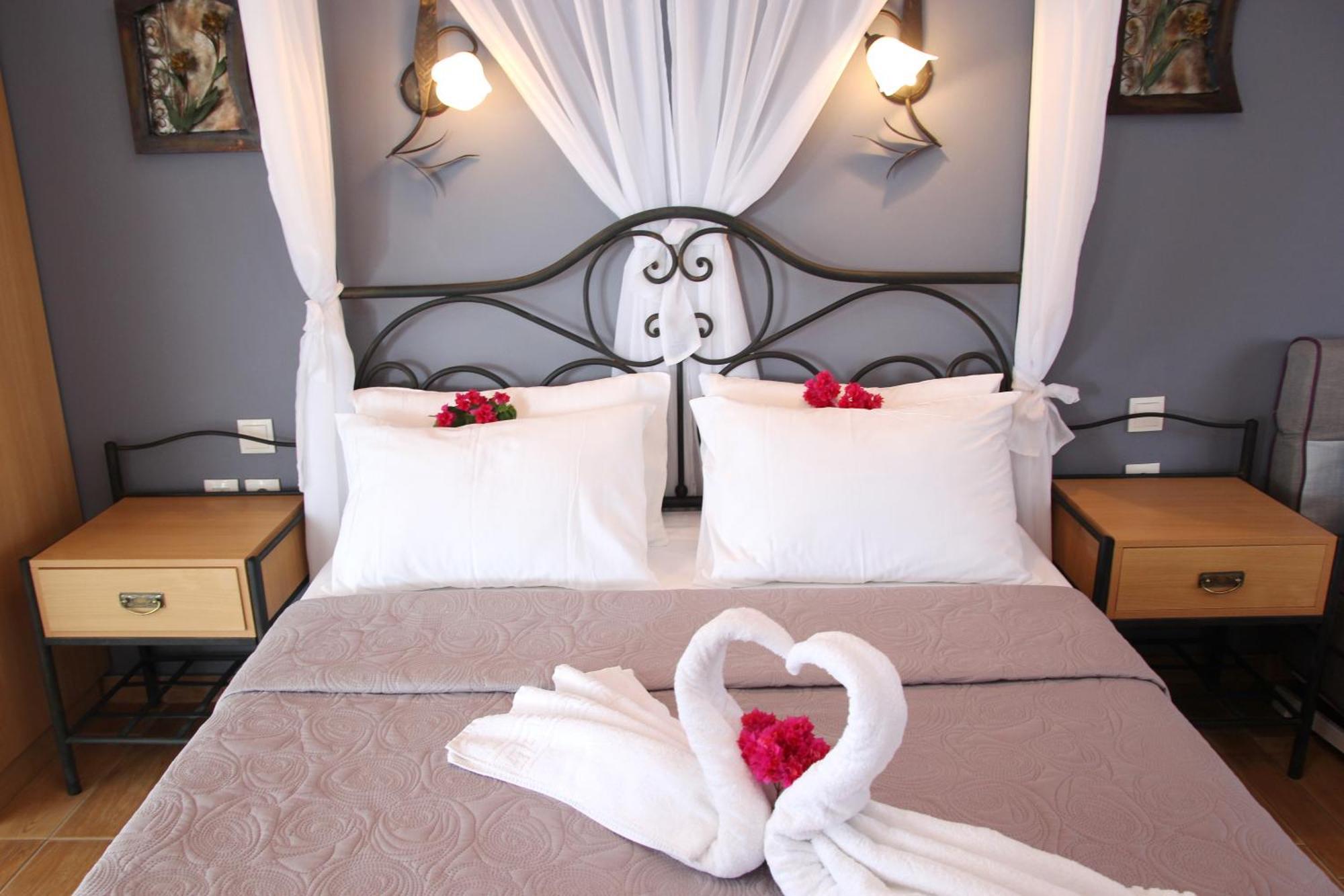 Coralli Rooms & Restaurant Елафонісос Екстер'єр фото