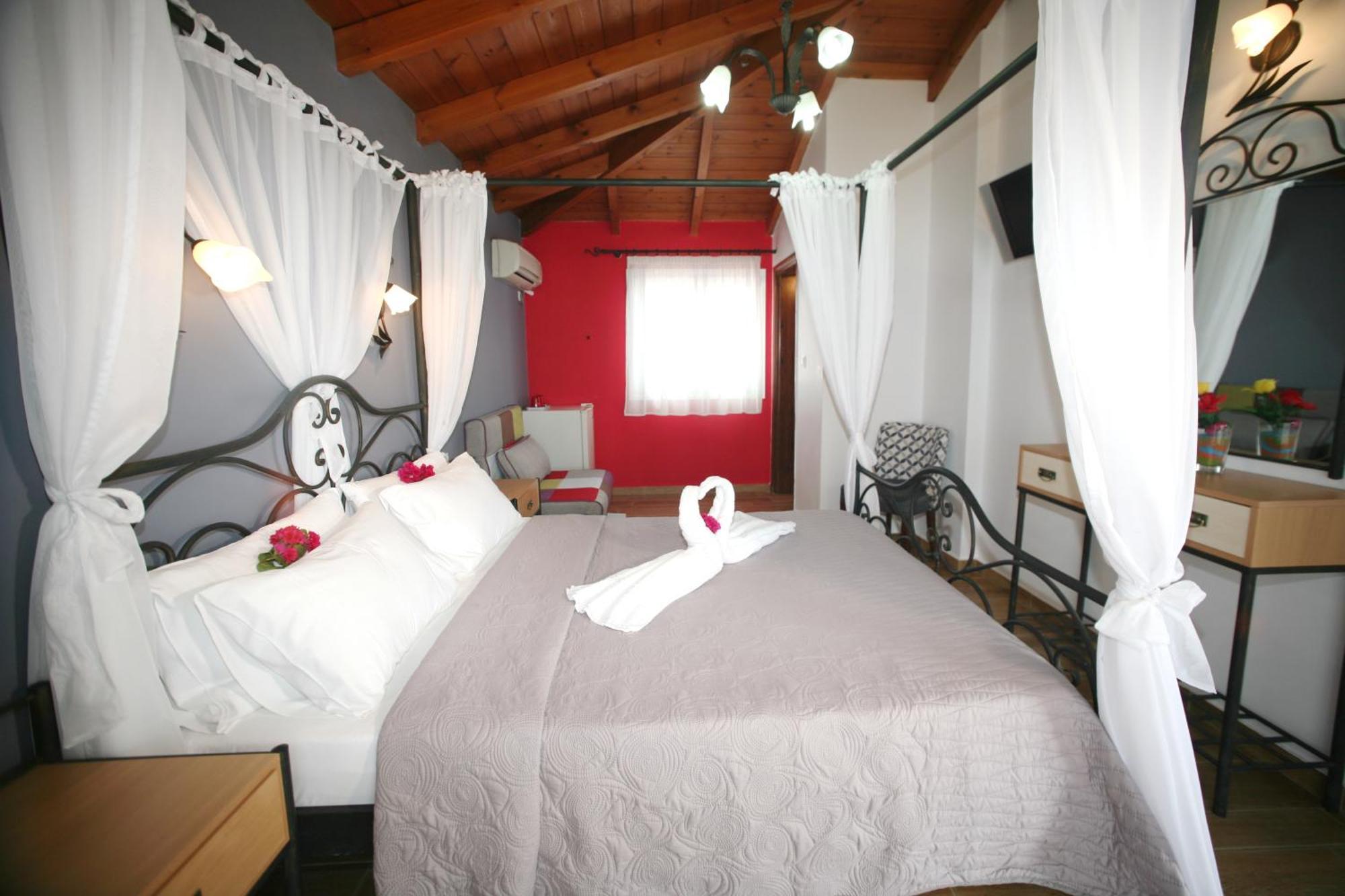 Coralli Rooms & Restaurant Елафонісос Екстер'єр фото